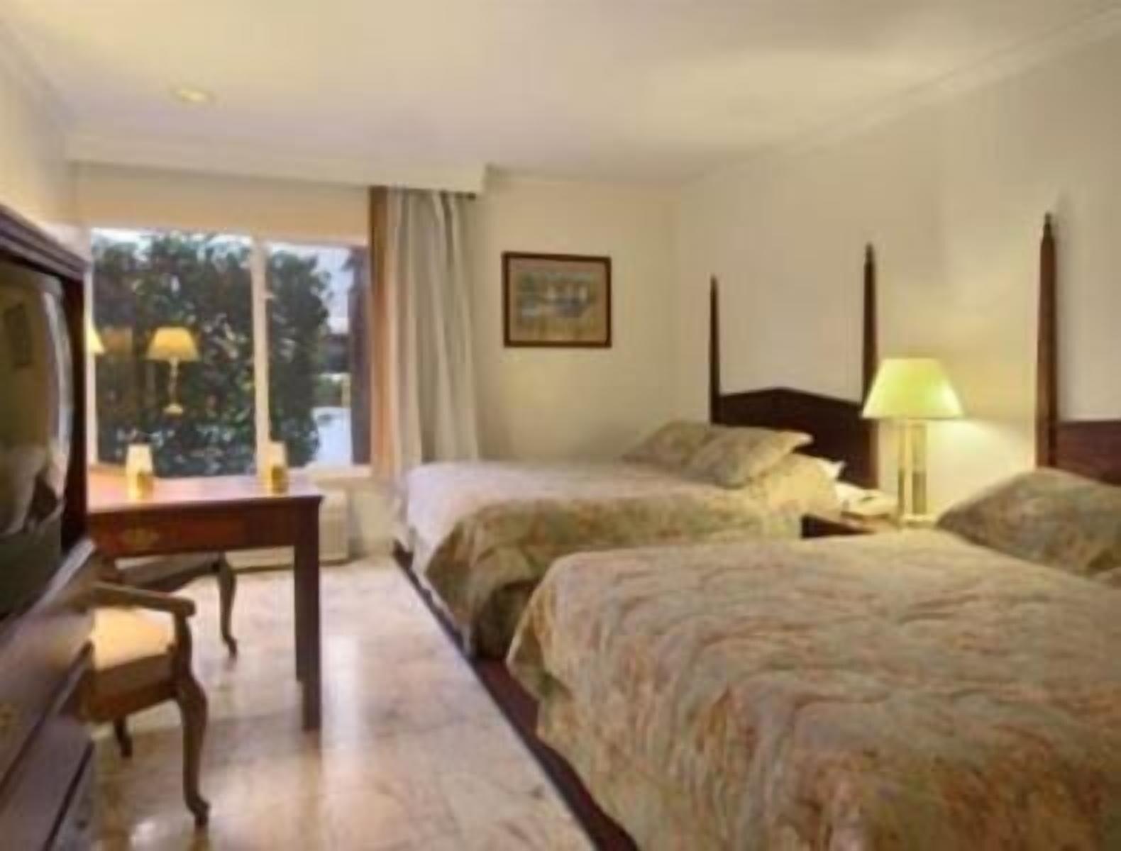 Merced Inn & Suites Pokój zdjęcie